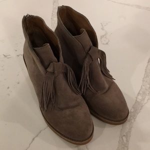 UGG ankle boots